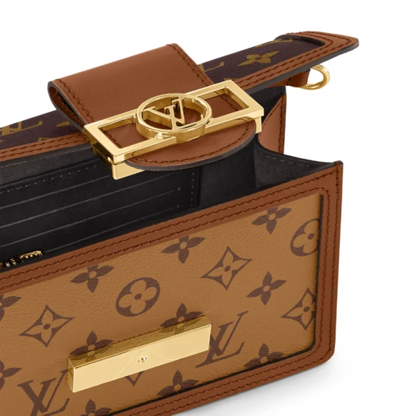 Dauphine Chain Wallet