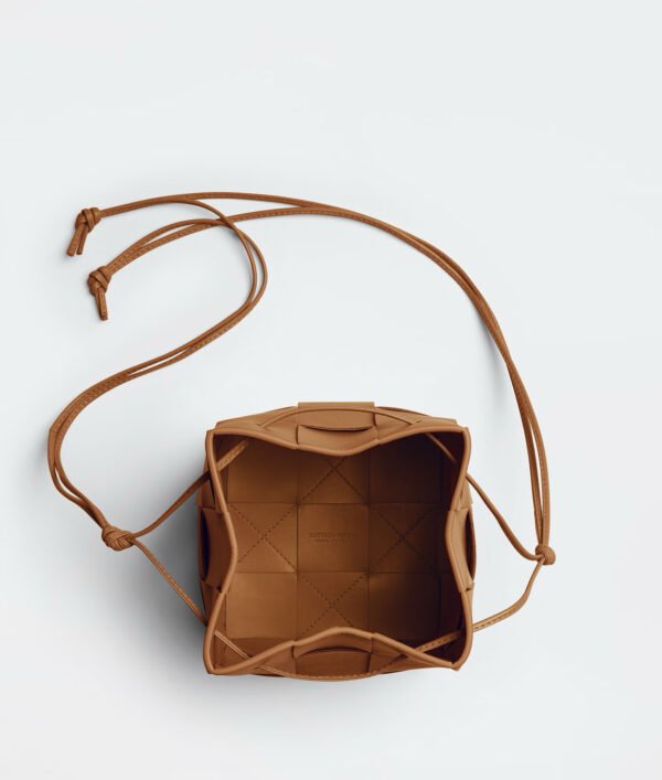 Small Cassette Bucket