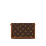 Dauphine Chain Wallet