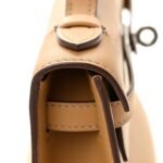 Swift Kelly Pochette Clutch Biscuit